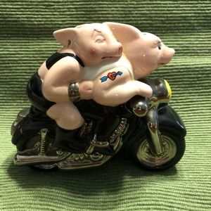 “Hog” motorcycle riders - salt and pepper shakers